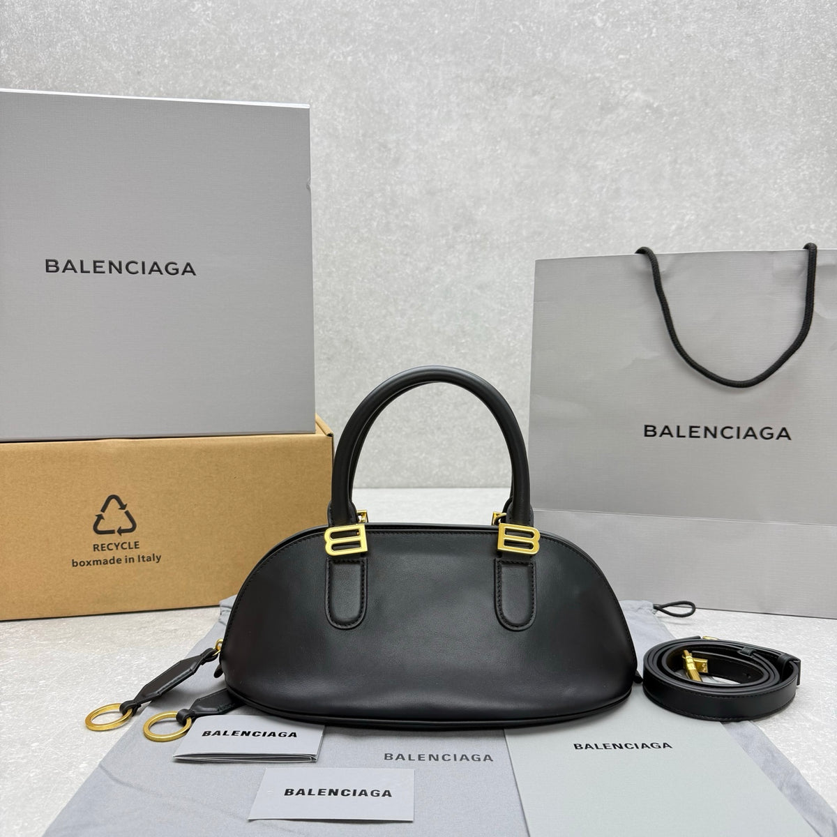 Baleciaga Bolero Bag Black