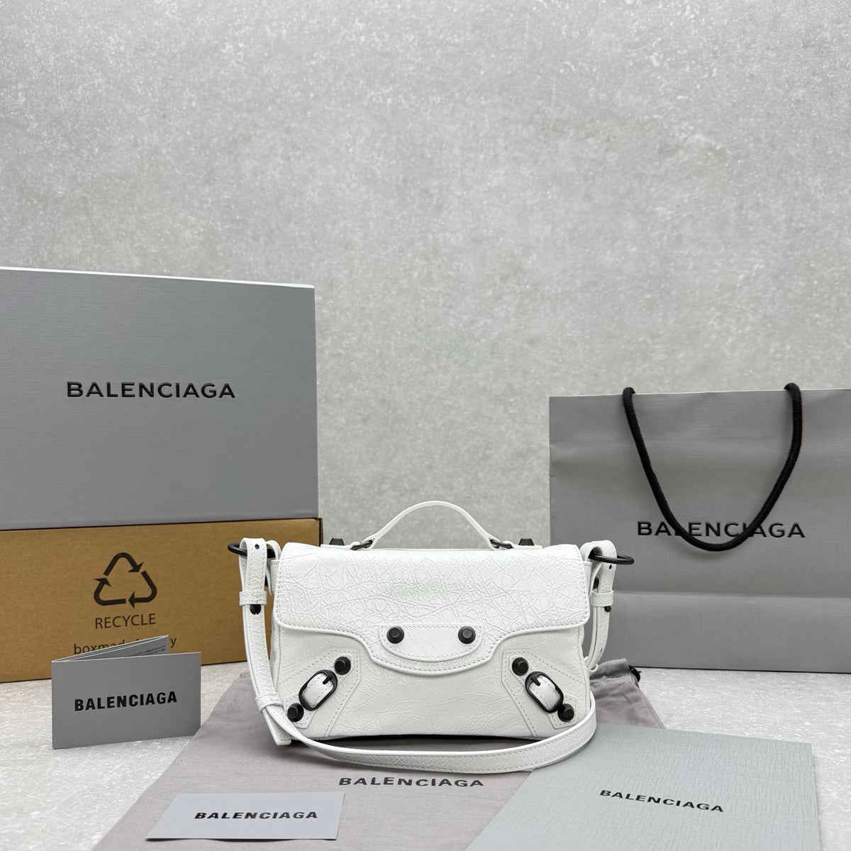 Baleciaga Le City Nano Bag White